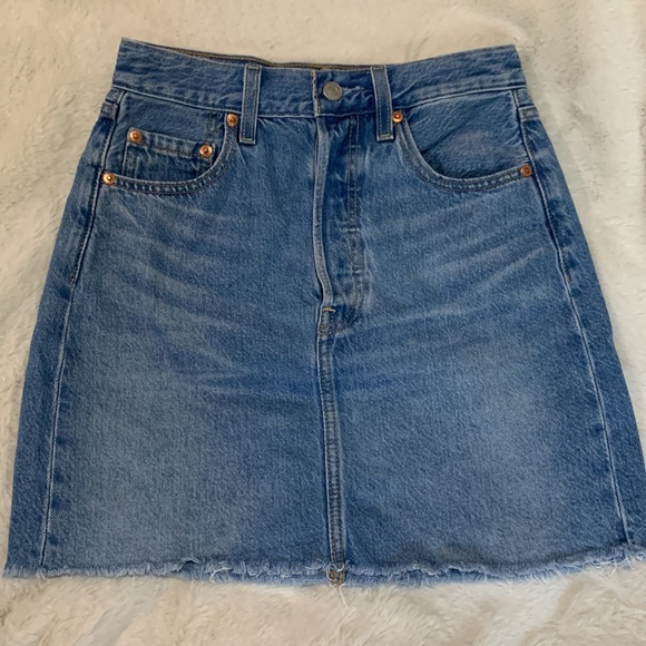 LEVIS RIBCAGE SKIRT - Picture 1 of 5